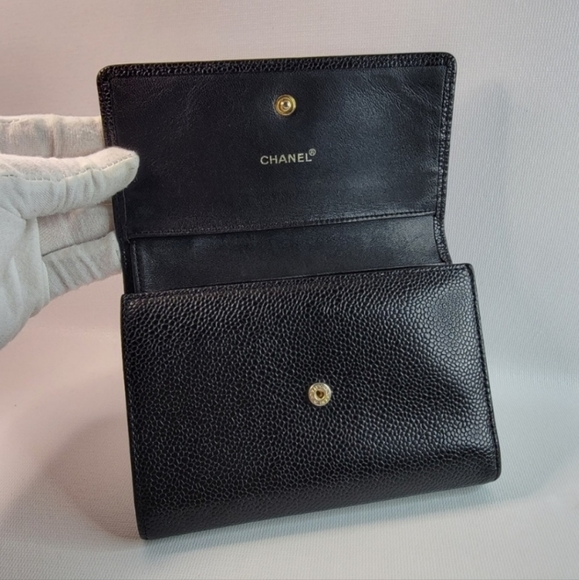 Chanel wallet on Chain - Picture 9 of 16